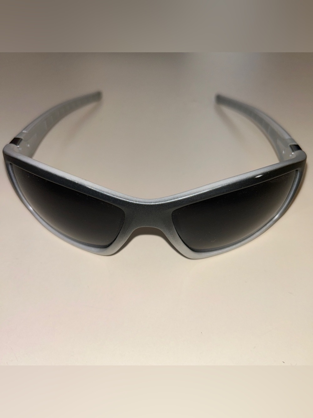 Sporty Silver Frame Sunglasses with Black Lenses